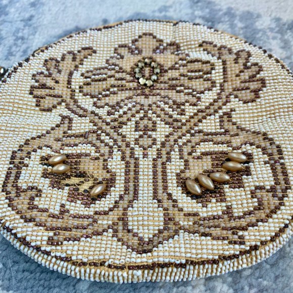 1930s Vintage Czech Glass Beaded Clutch - Picture 3 of 8